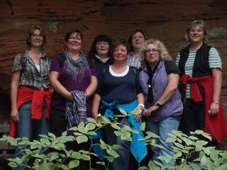frauenpower-09-2012